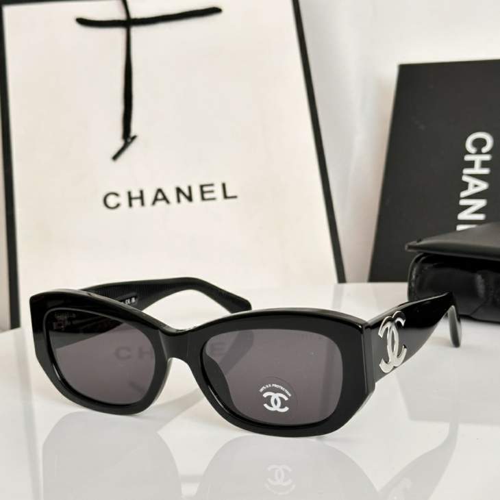 Picture of Chanel Sunglasses _SKUfw79399286fw